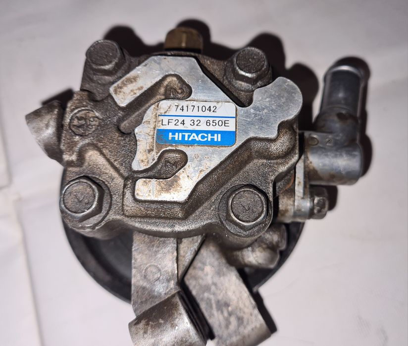 Насос Гур mazda cx9 LF2432650E