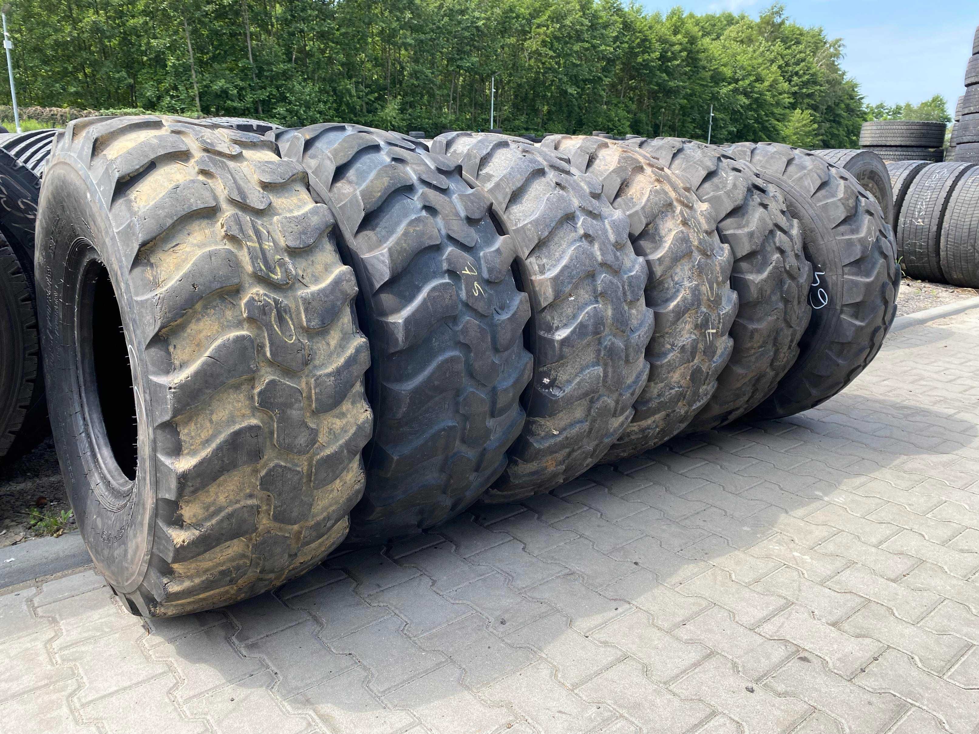 405/70R18 Opony DUNLOP SPT9 Ładowarka SP T9 16.5r18 16/70r18