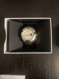 Zegarek DKNY srebrny