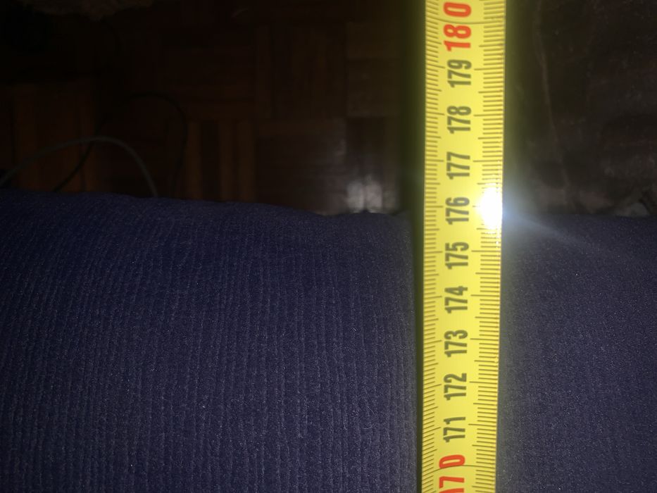 Sofá 2 lugares azul escuro