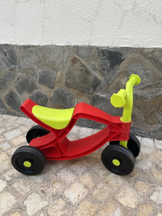 Triciclo criança