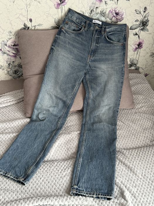 Жіночі джинси Zara Straight fit
