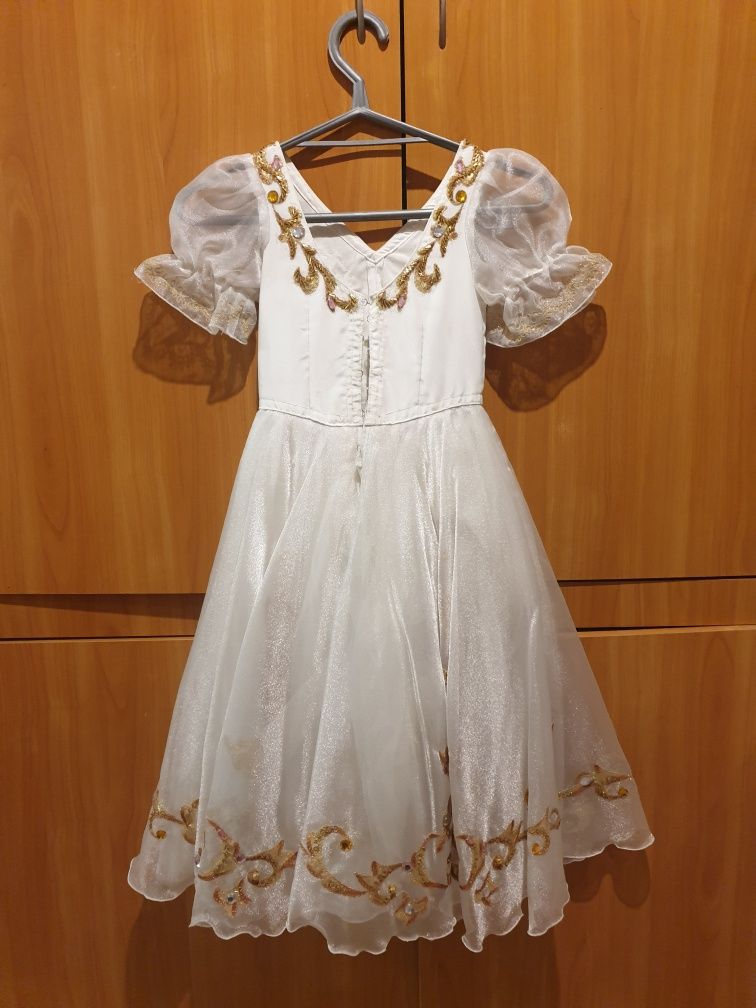 Платье сукня костюм на девочку 5-10