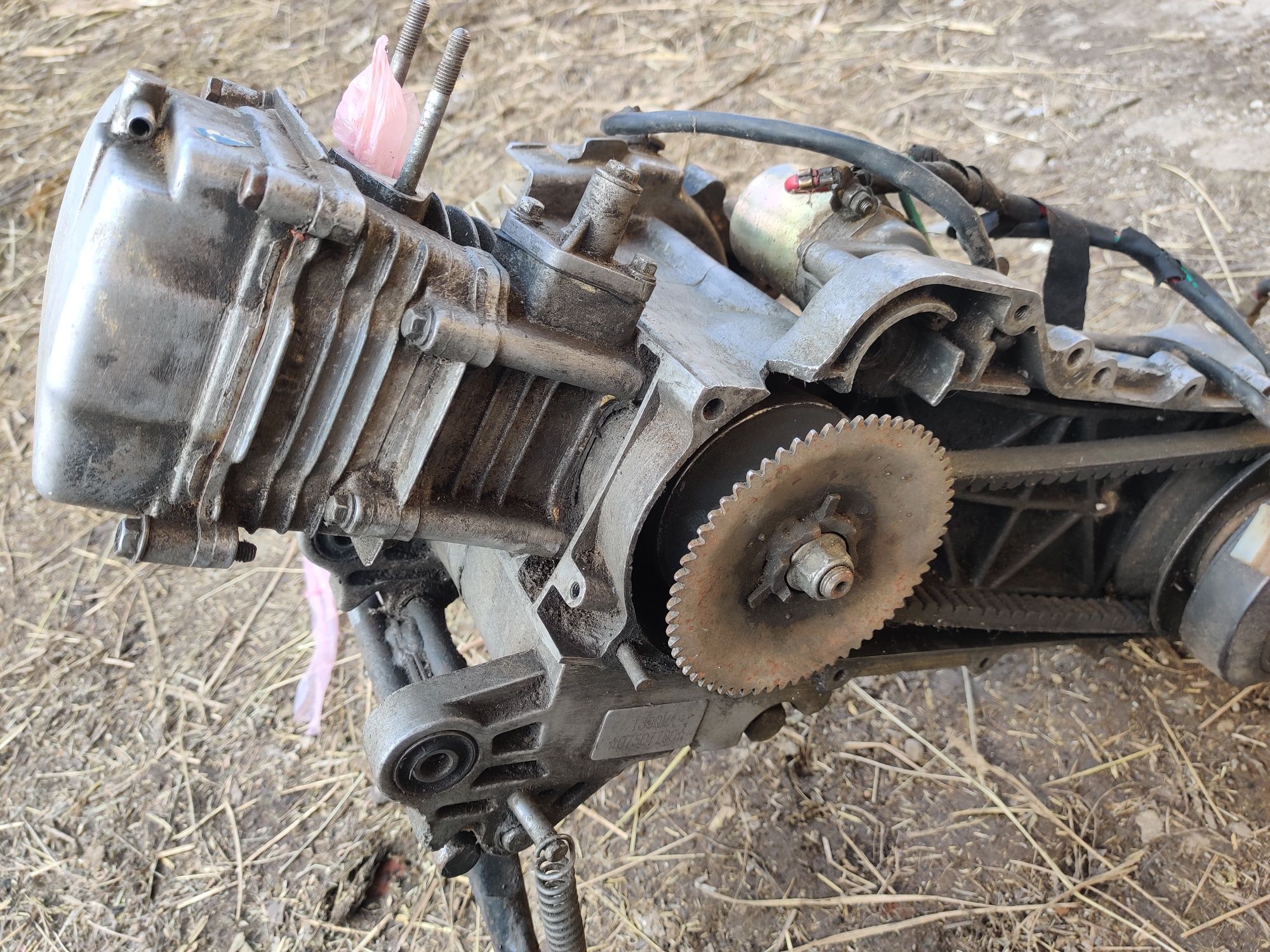 Робочий Двигун 4T GY6 80cc 139QMA, довгий під 13 дюймове колесо