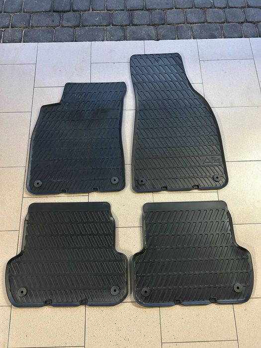 Wycieraczki / Dywaniki GUMOWE AUDI A4 B6/B7