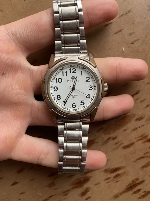 Наручні часи PERFECT
