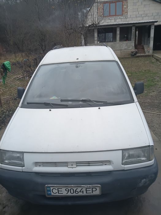 Машина находу але потребує уваги