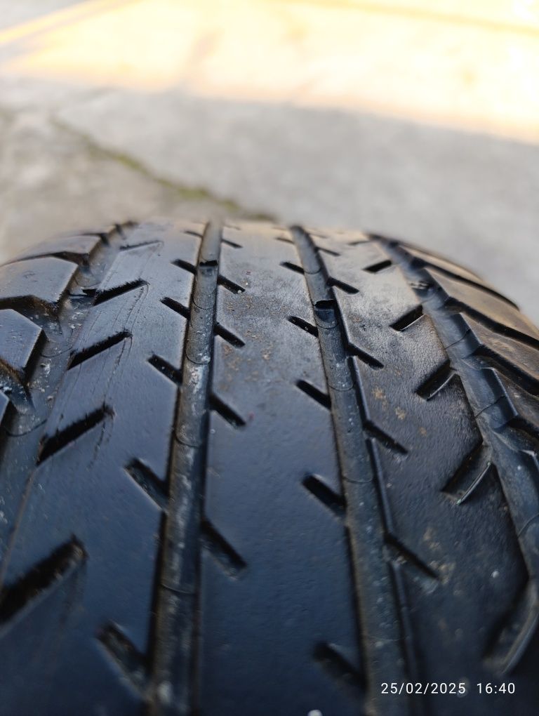 Pneu Michelin Saxo Cup 14"