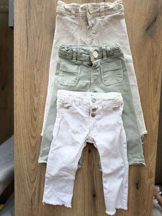 Стильні джинси zara для дівчинки 9-18 міс