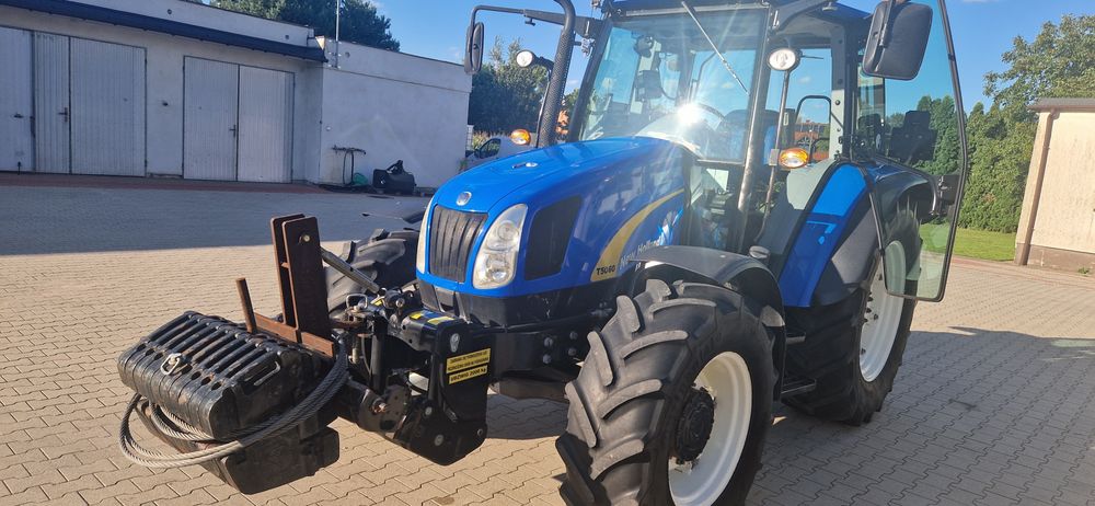 Przedni TUZ new holland T5060, case