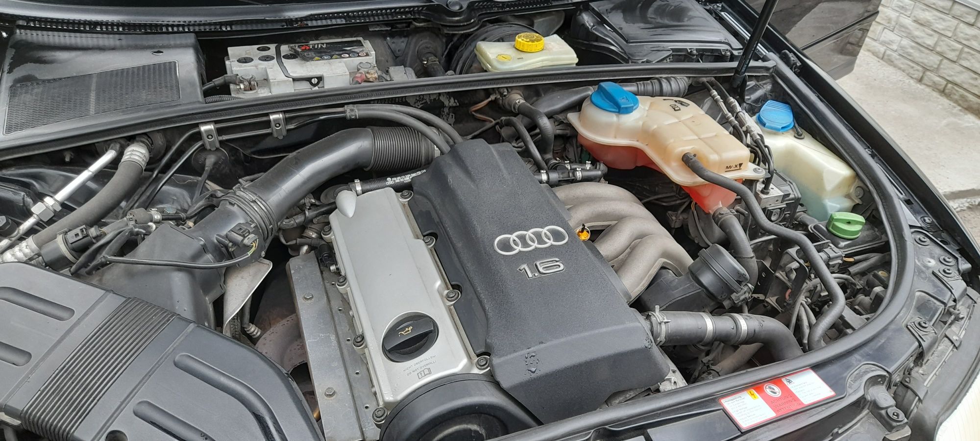 Продам Audi a4, 1.6