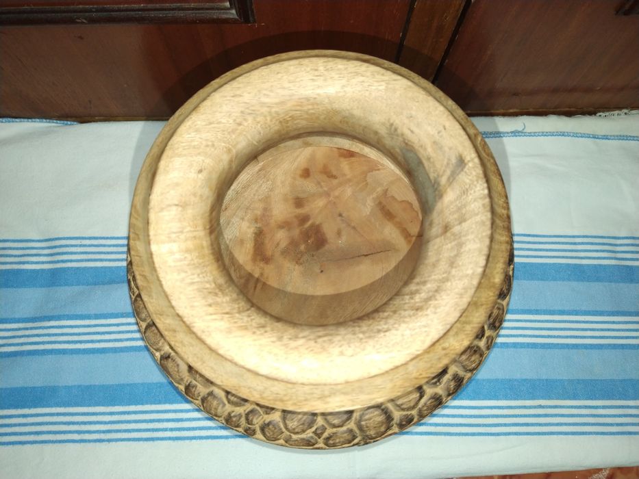Jarro jarra em madeira de teca torneado e talhado decoração casa.
