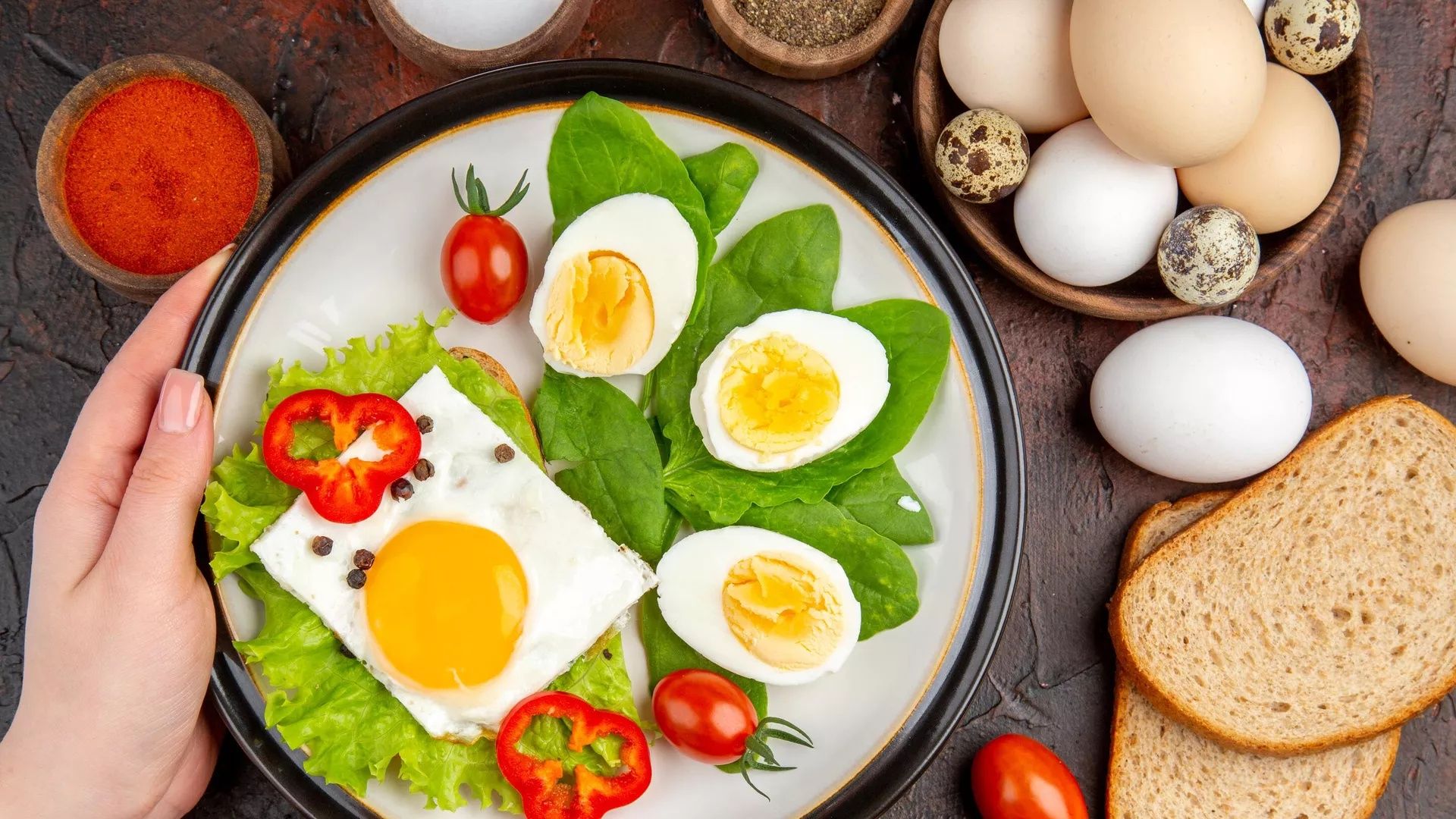 Домашние яйца. Органическое диетическое и столовое  яйцо.