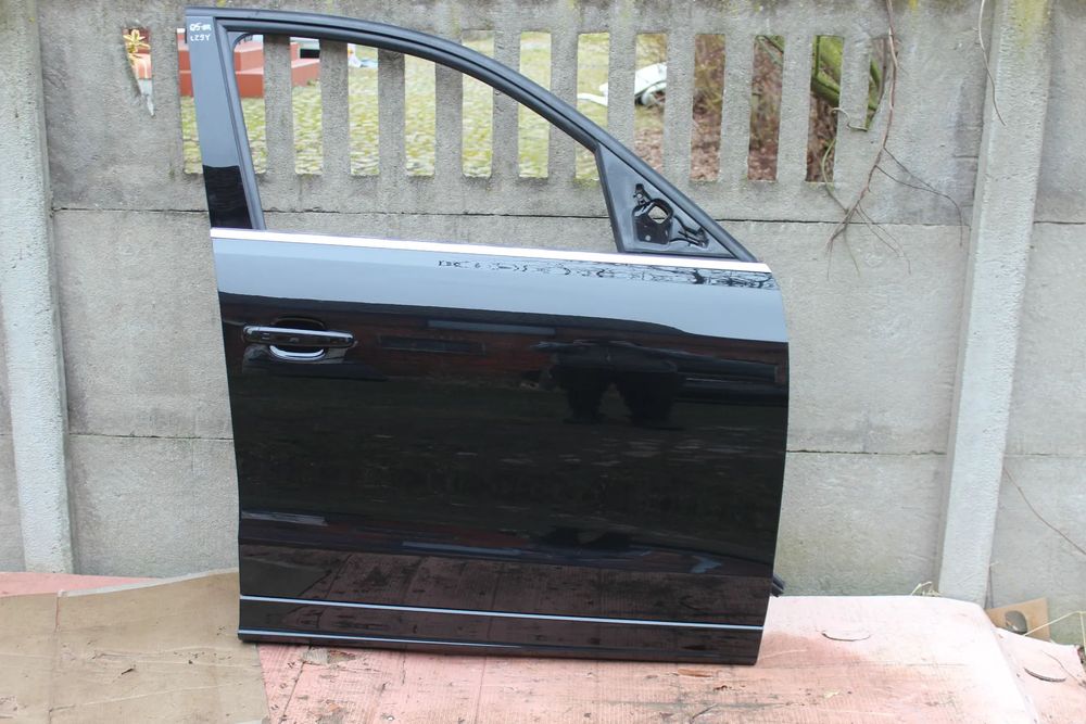 DRZWI PRZEDNIE PRAWE AUDI Q5 8R LZ9Y 2014