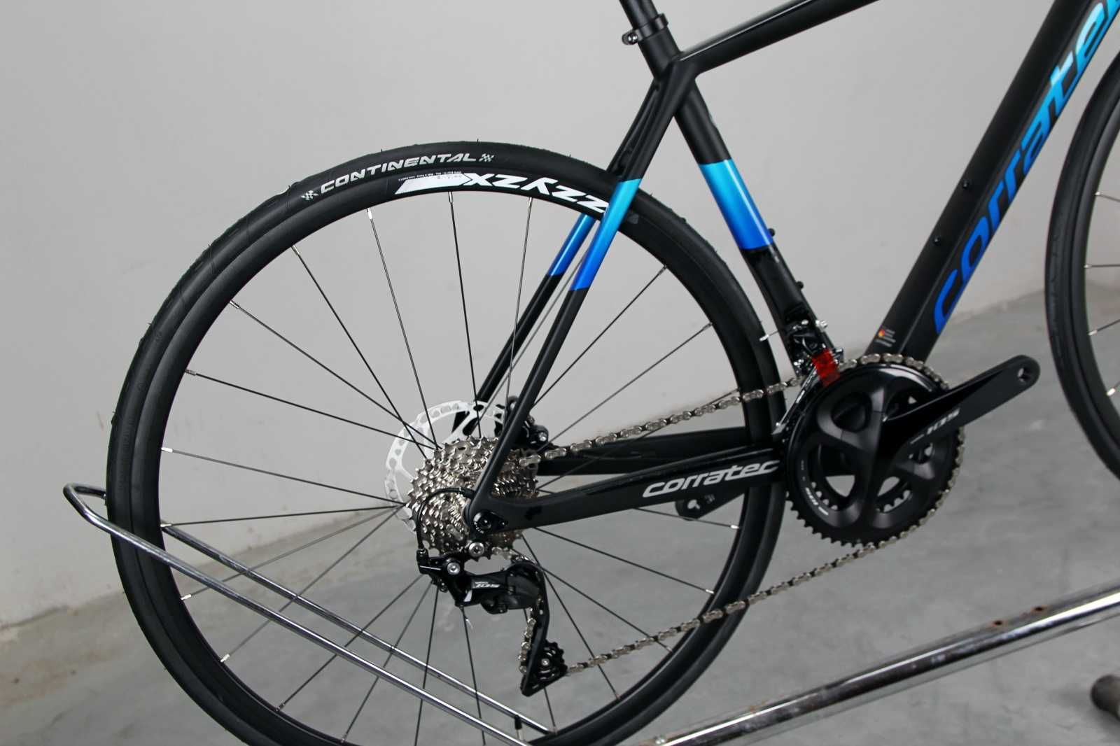 Rower szosowy CORRATEC CCT TEAM Race Disc Carbon Shimano 105 NOWY