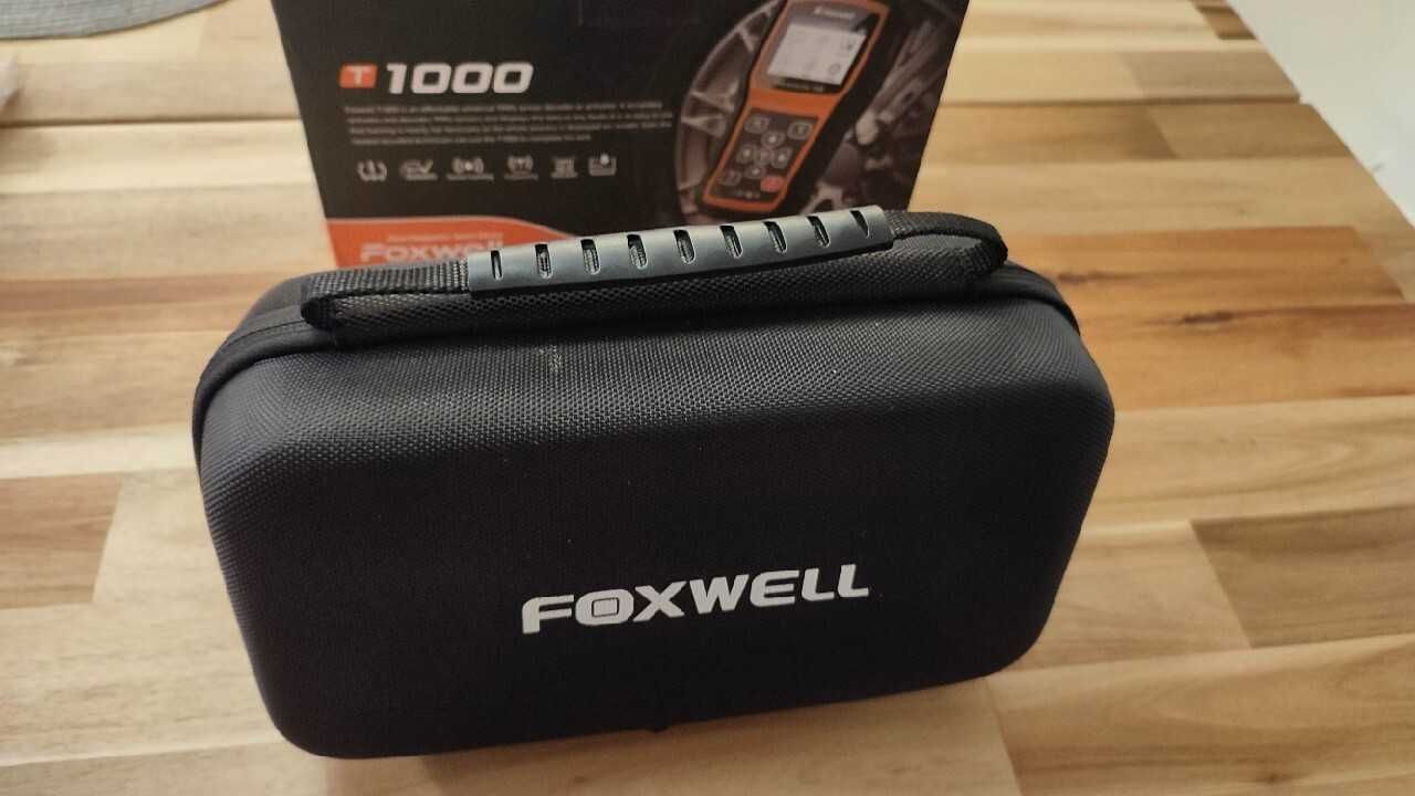 Foxwell T1000 програматор та активатор датчиків TPMS