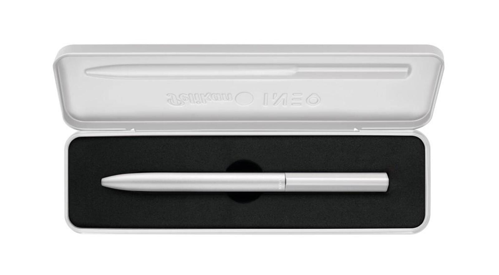 Długopis K6 Ineo Elemente Clearing Breeze etui PELIKAN pudełko,