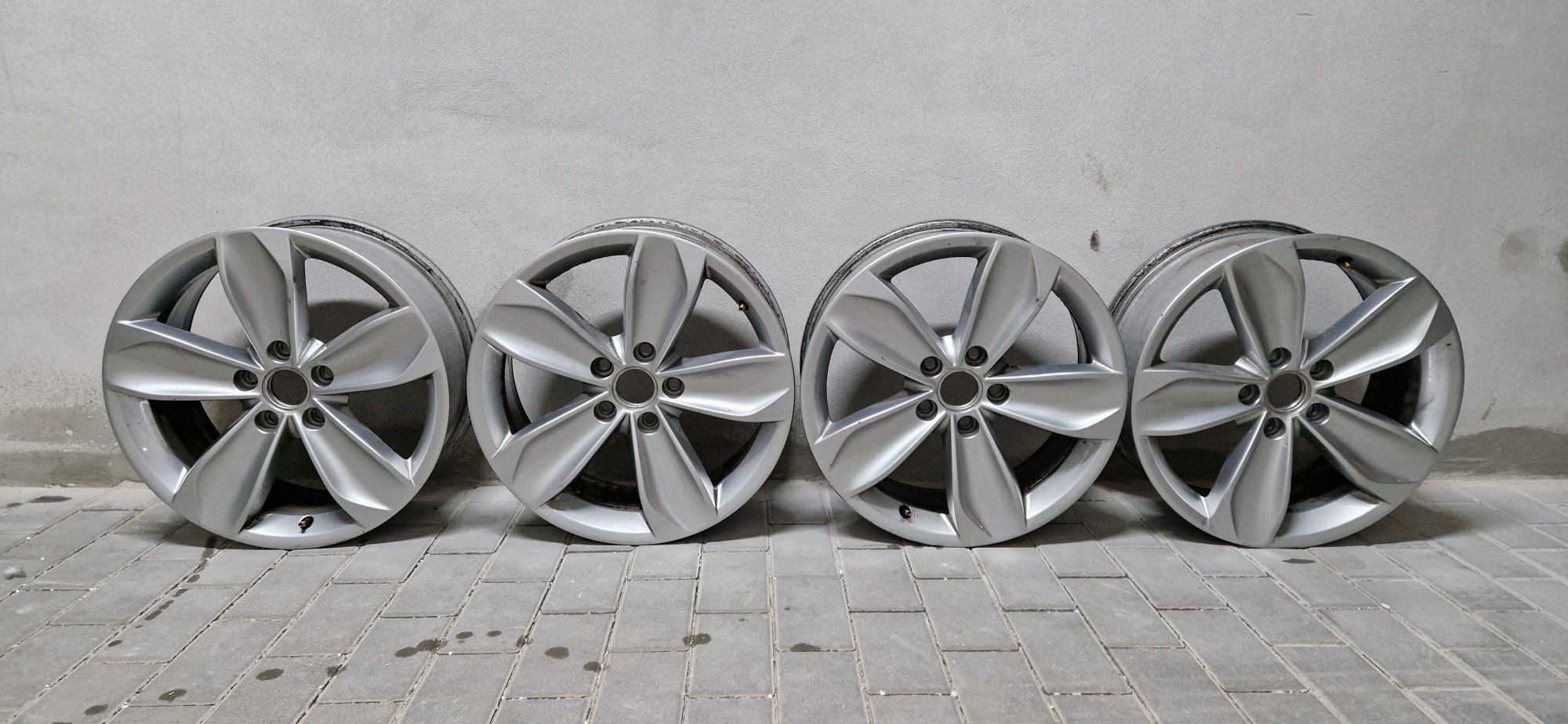 Alufelgi 17 VW 5x112