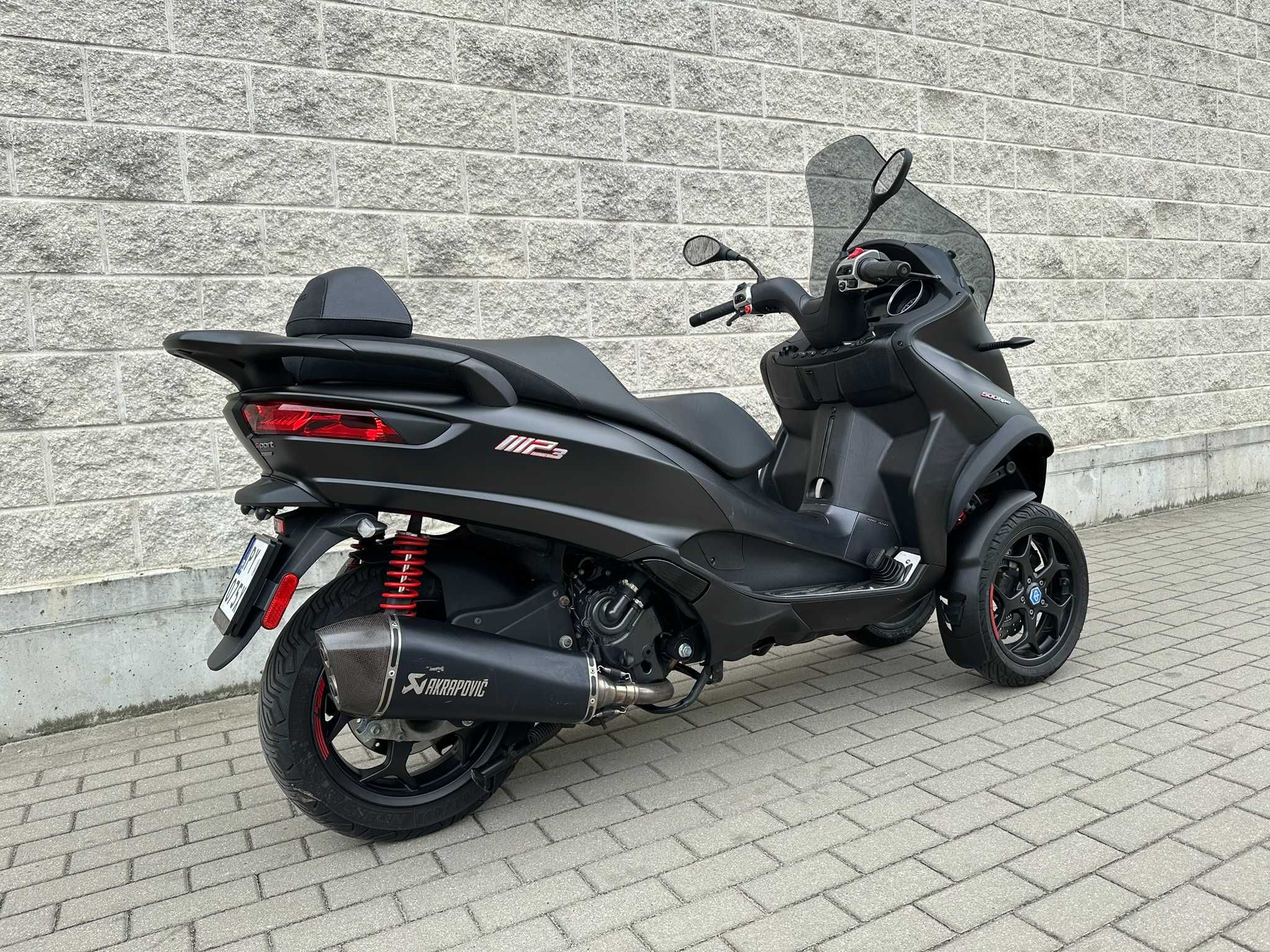 Piaggio MP3 500 HPE Advanced Akrapovic bieg wsteczny LT L5E