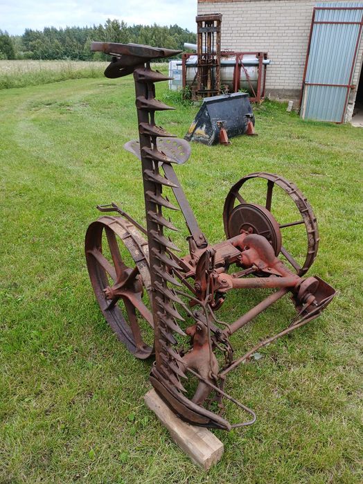 Kosiarka listwowa konna LANZ LHR 45