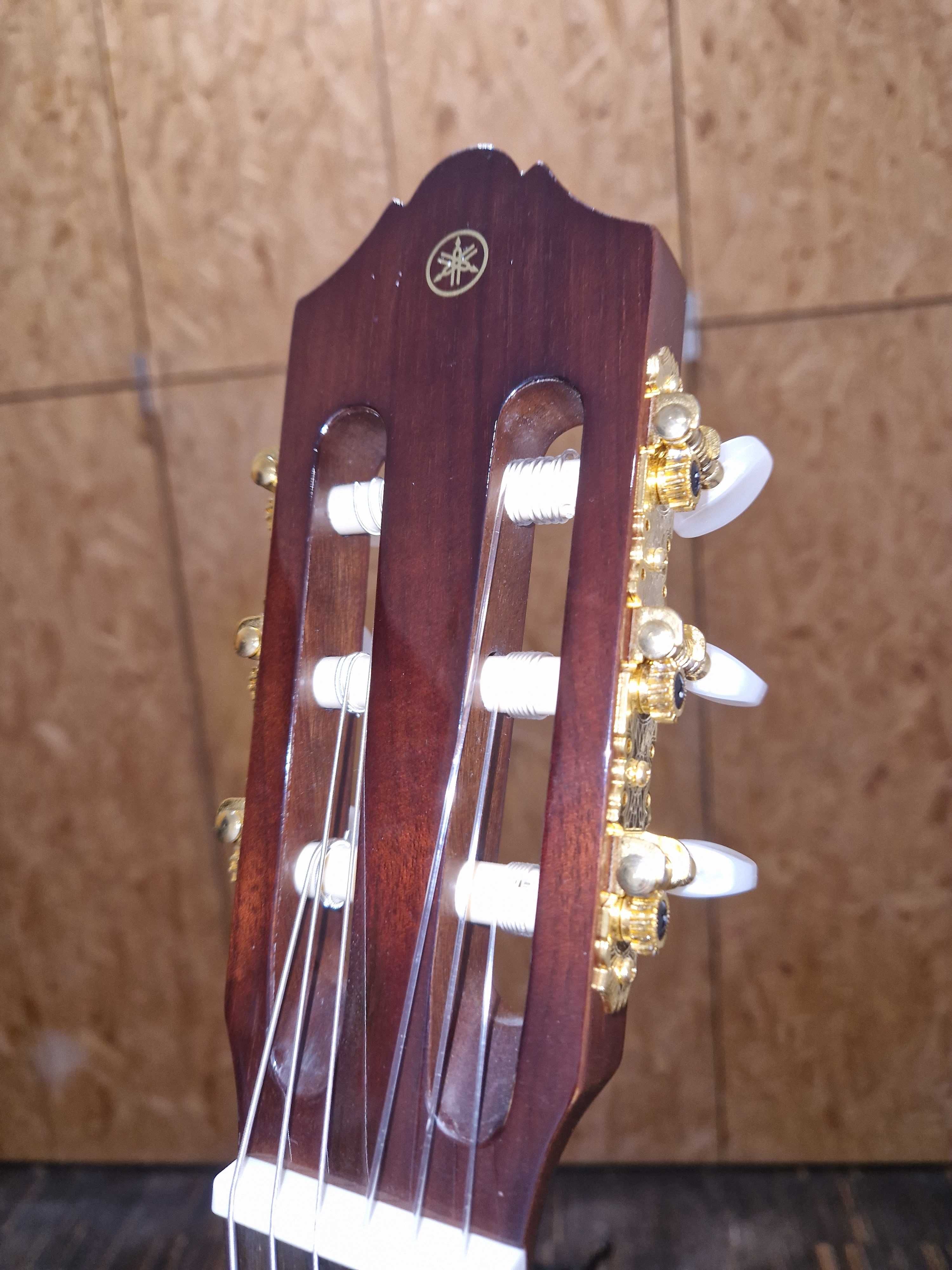 Gitara klasyczna, TransAcoustic Yamaha CG-TA