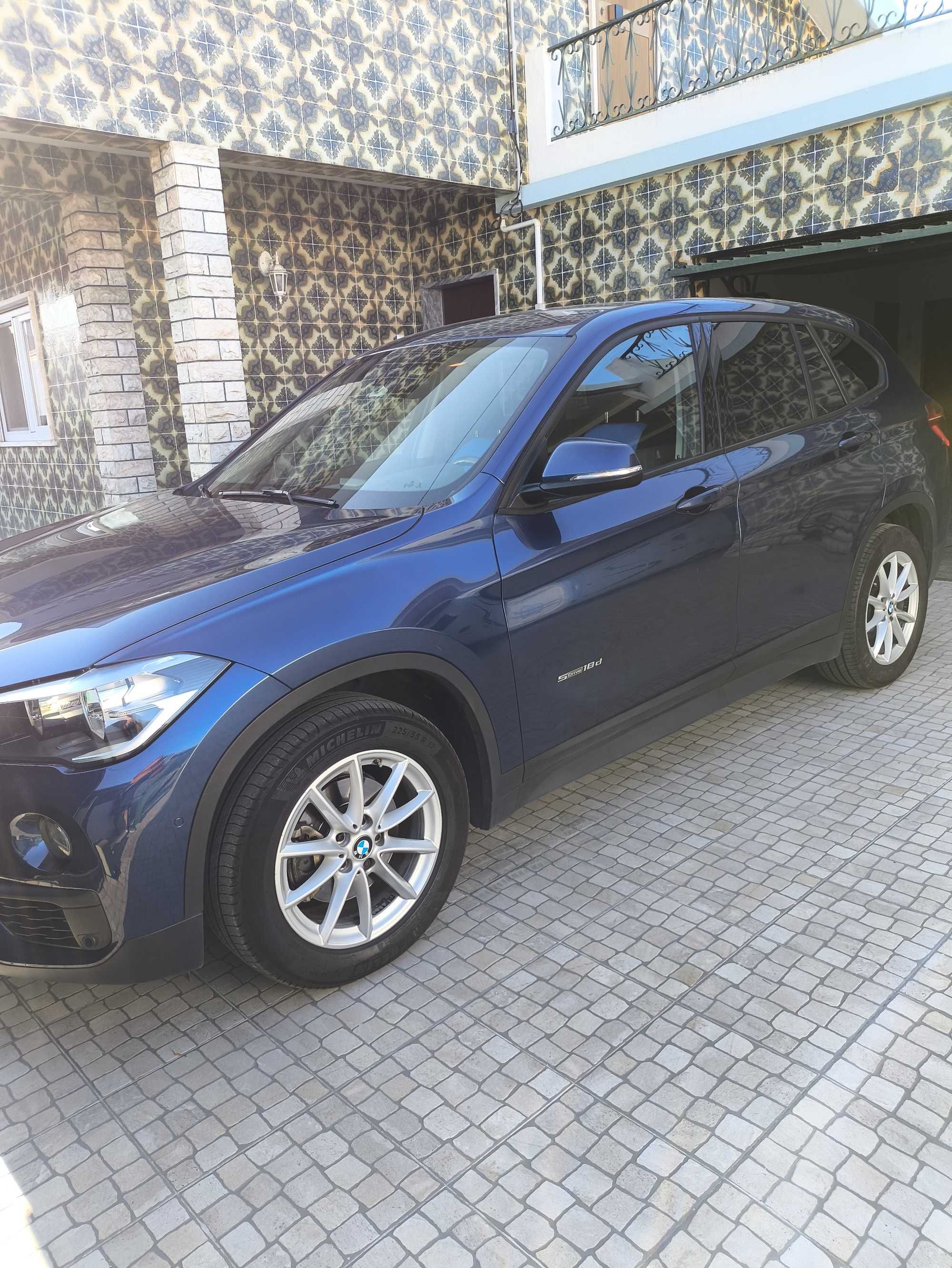 Excelente BMW X1 Sdrive 18D 1.8d (F48)