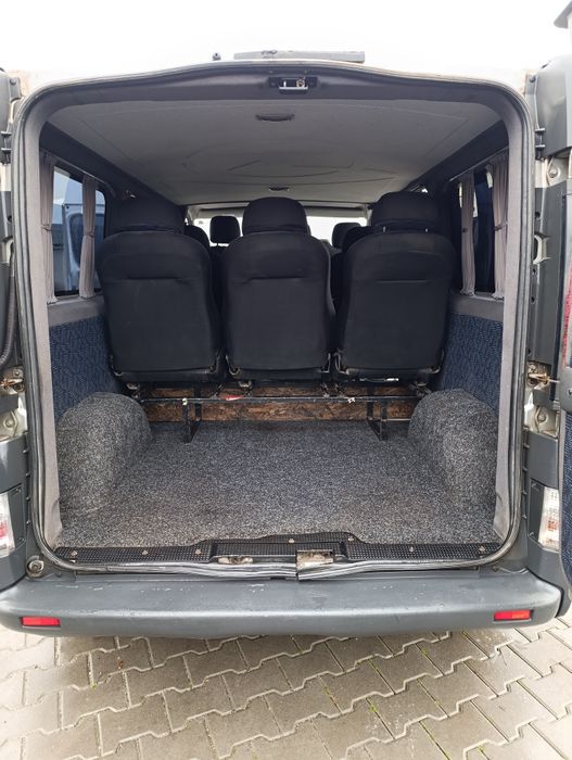 Опель віваро 1.9