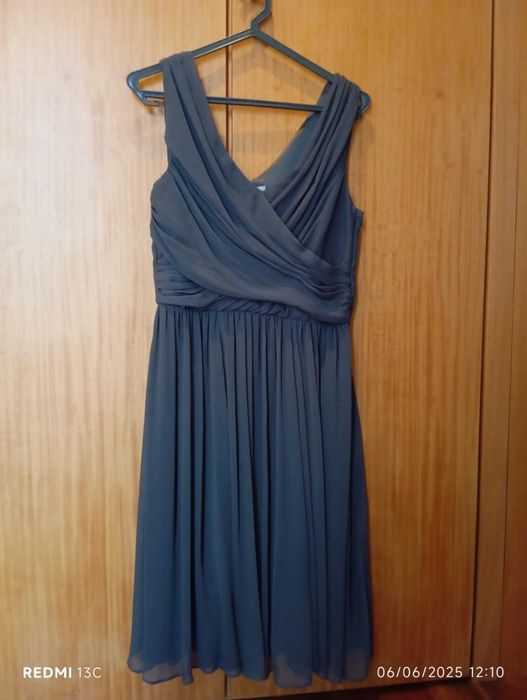 Vestido rodado em tecido fluído - H&M