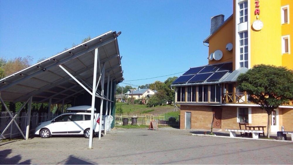 2к квартира подобово .Кіцмань.центр.