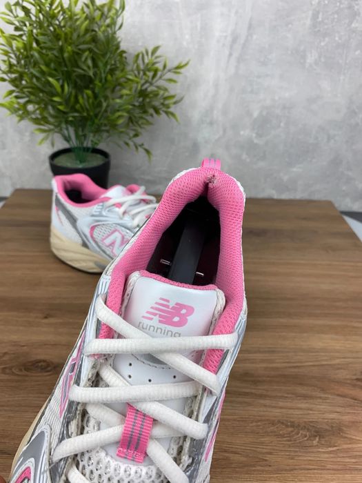 Buty damskie New Balance 530 r. 40 - sportowe sneakersy w pastelowych