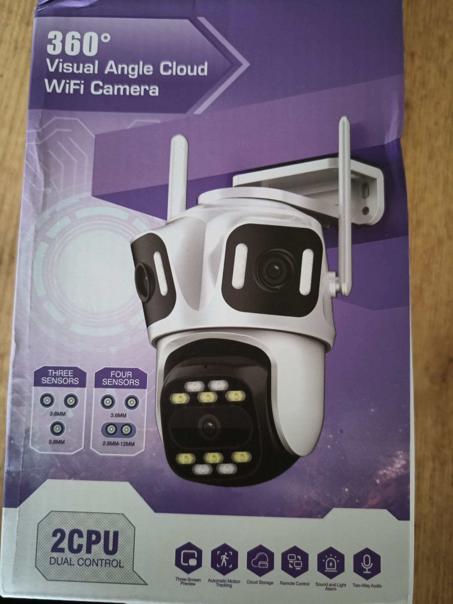 Kamera zewnętrzna obrotowa WiFi 3 obiektywy 6K, 8 x zoom karta 64G