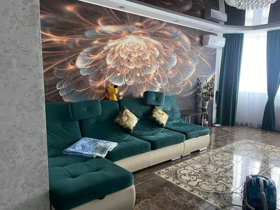 Здам  з гарним ремонтом 1-но кімн кв , центр, біля готелю Градецький