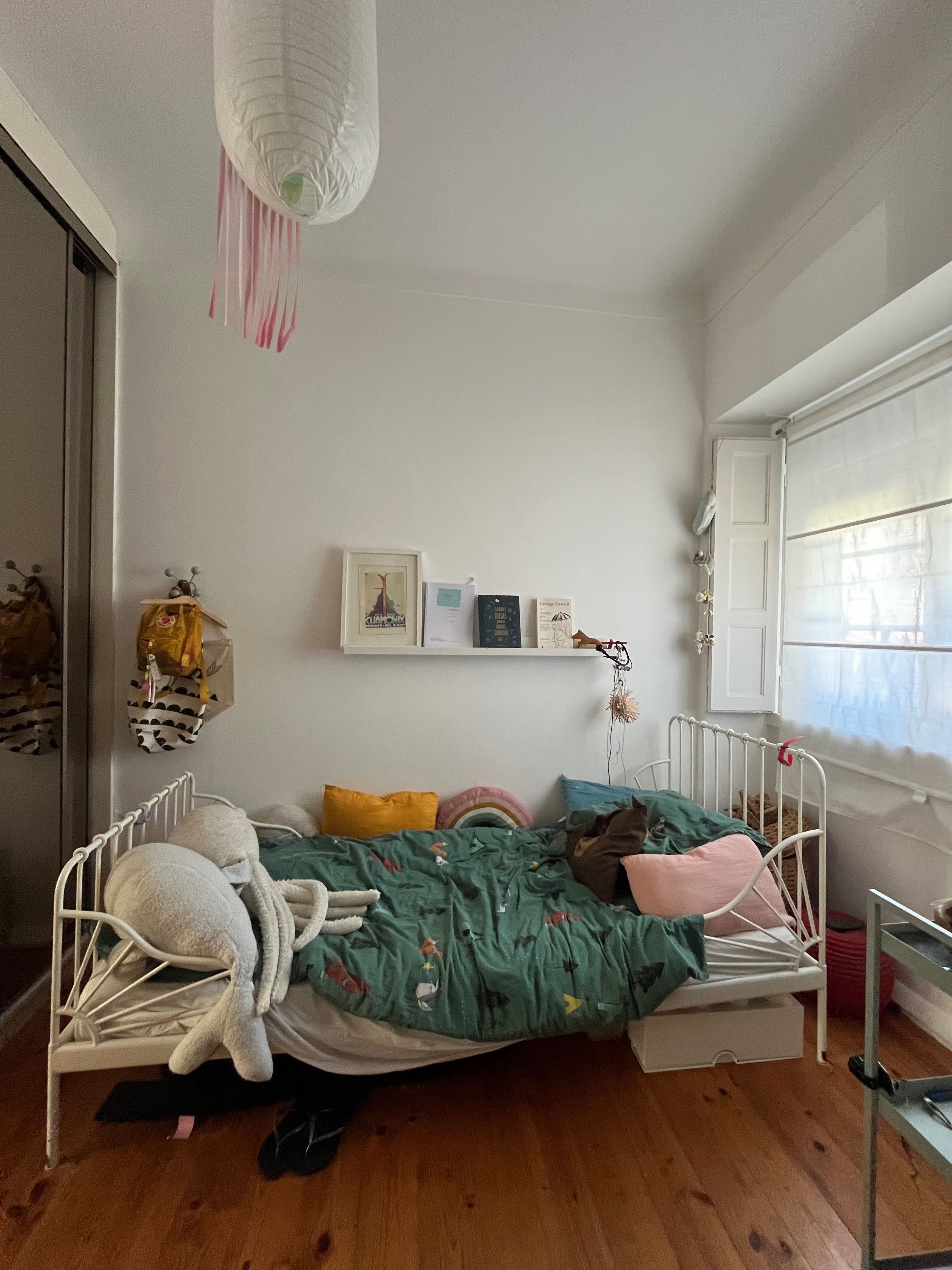 Cama criança MINNEN com estrado e colchão