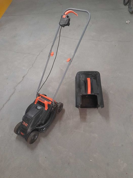 Corta relvas black & decker