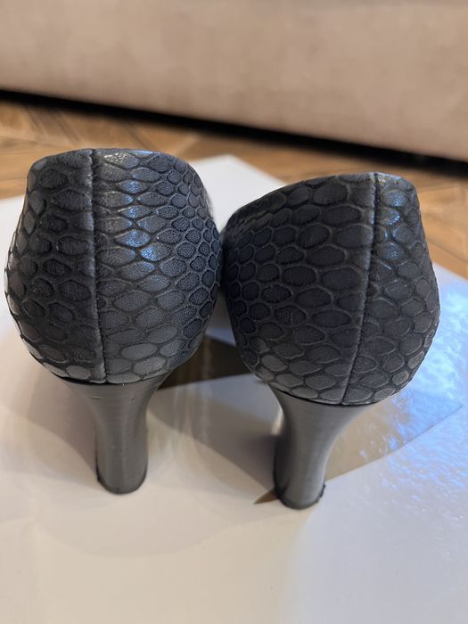 Шкіряні туфлі сині 36 р.