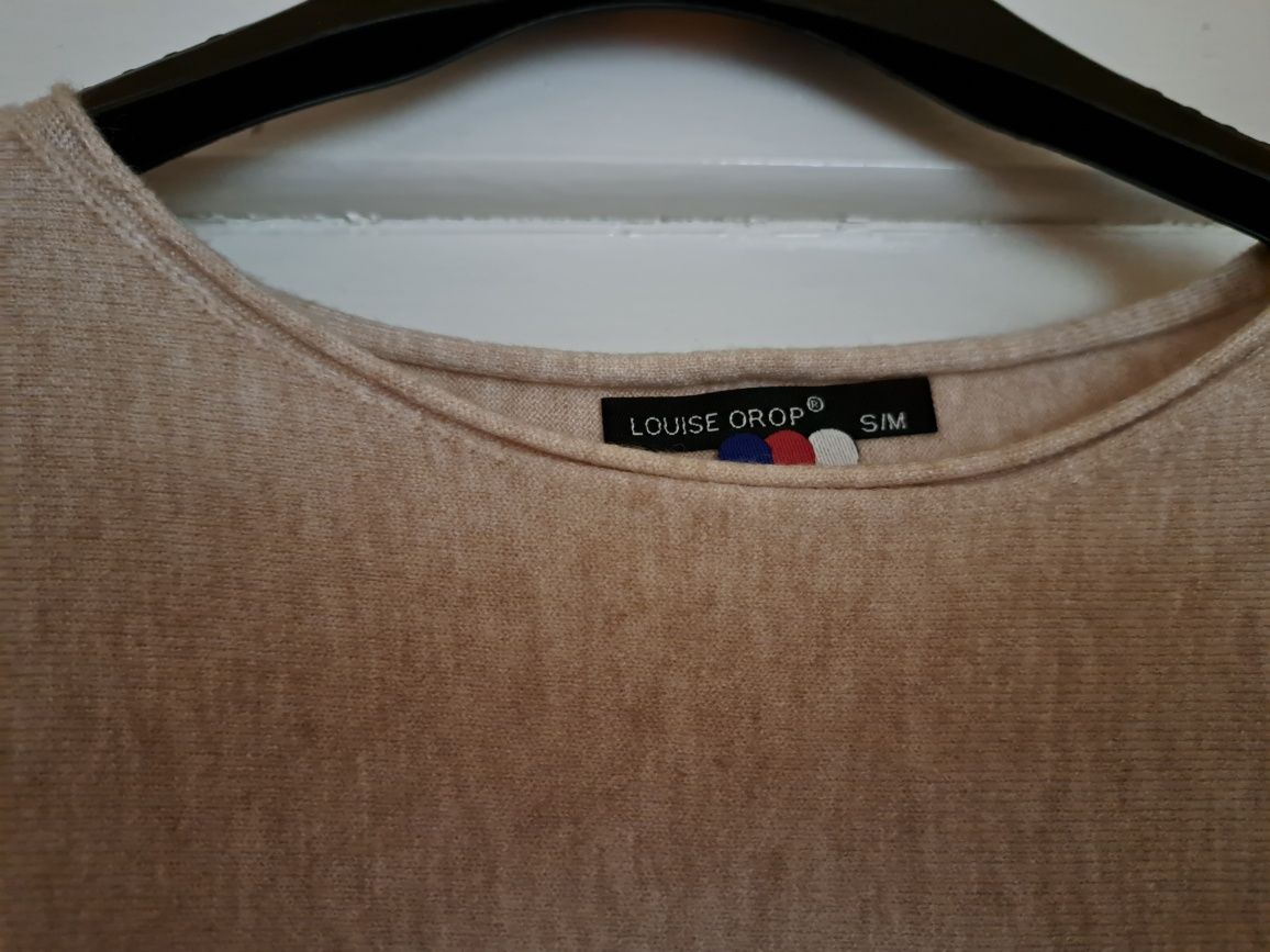 Sweter nietoperz