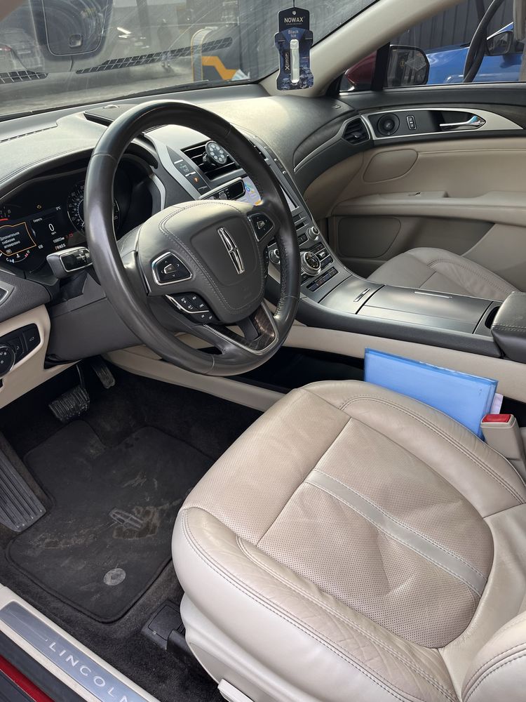 Lincoln MKZ 2.0 t. Reserve 2017