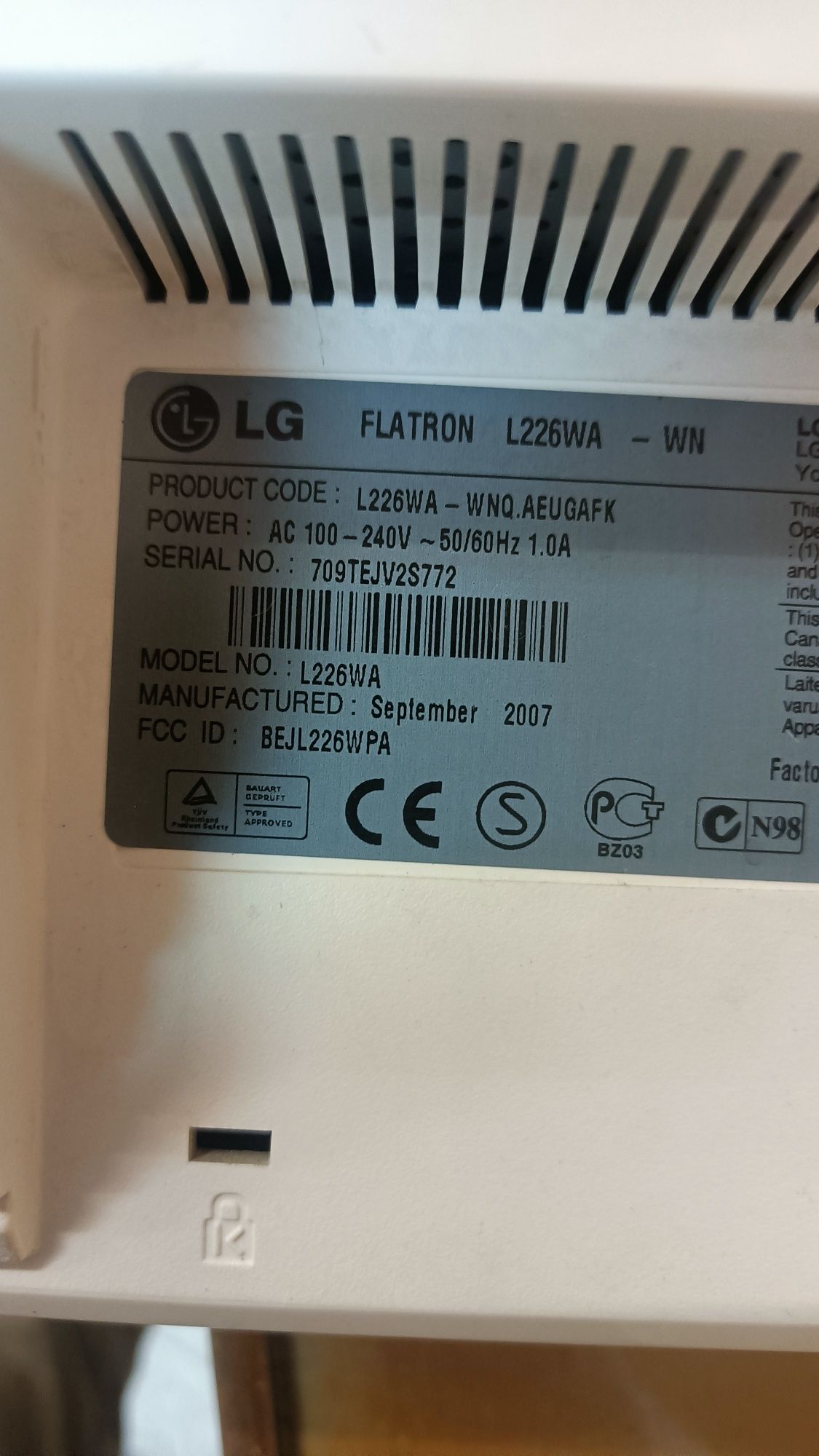 Monitor LG L226WA-WN