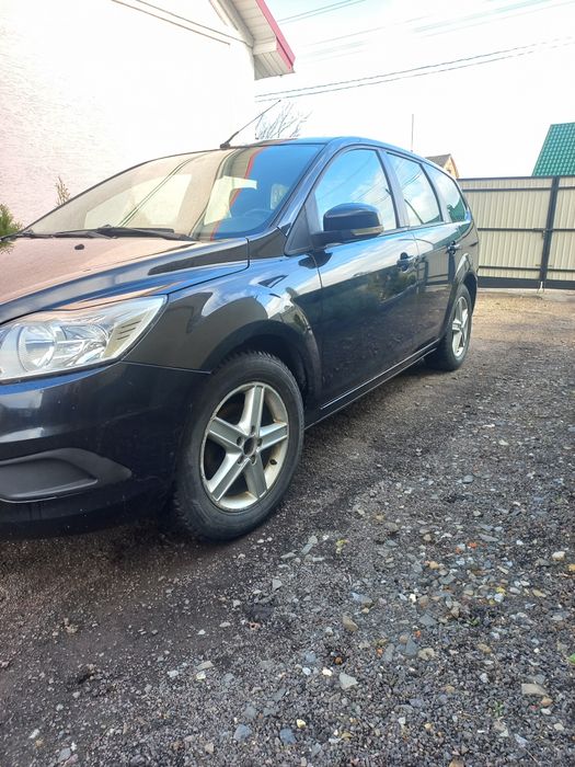 Форд фокус 2009рік