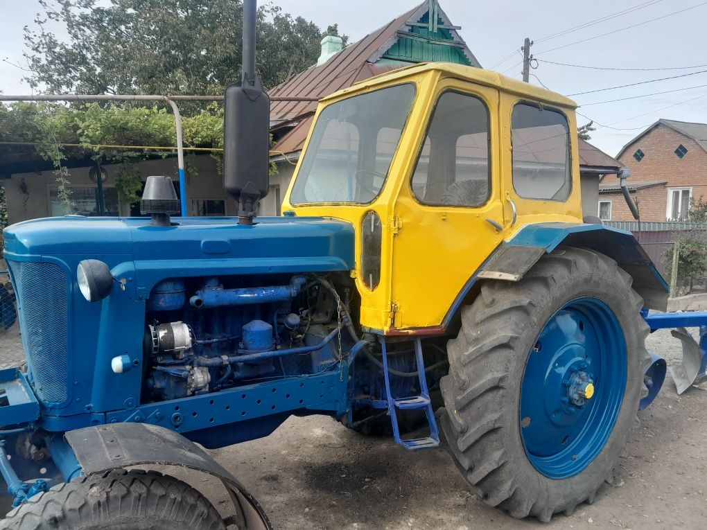 Трактор Юмз 6 в доброму стані