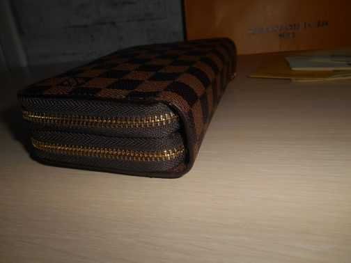 Portfel torebka Saszetka organiser 2 zamek Louis Vuitton, 078-3-1