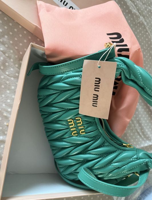 Mala Miu Miu Varias cores