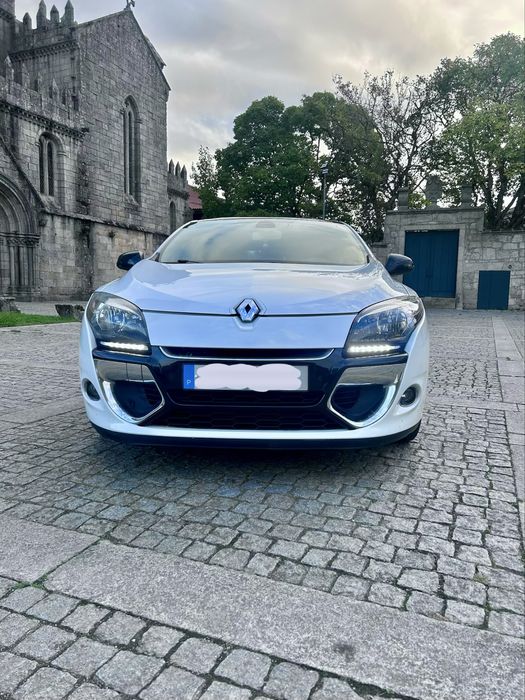 Renault Megane Coupe - Bose Edition - full extras