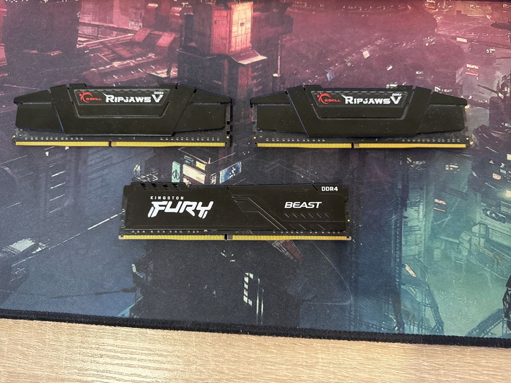 DDR4 HyperX G. Skill 24GB