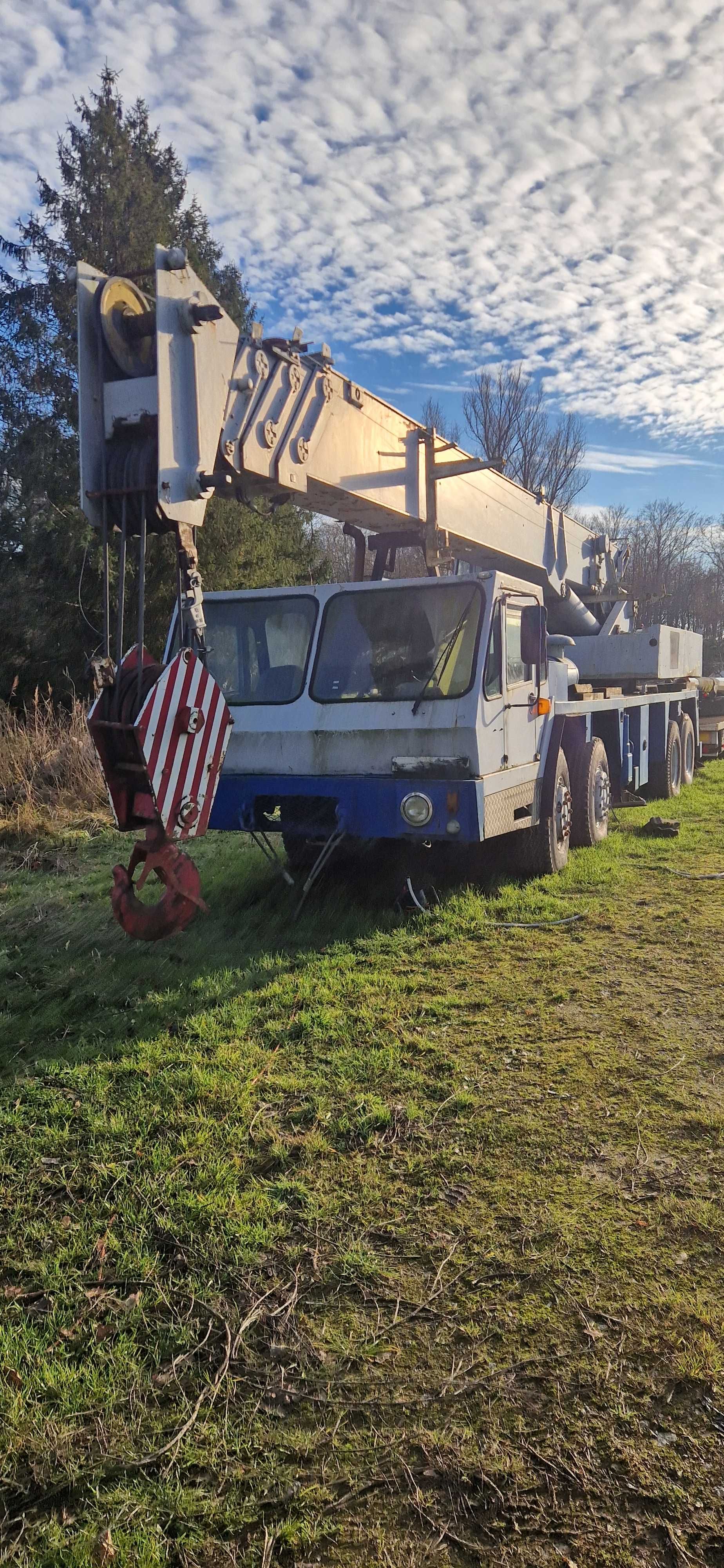 Dźwig Colas 45/50 T żuraw samochodowy 45ton udźwigu