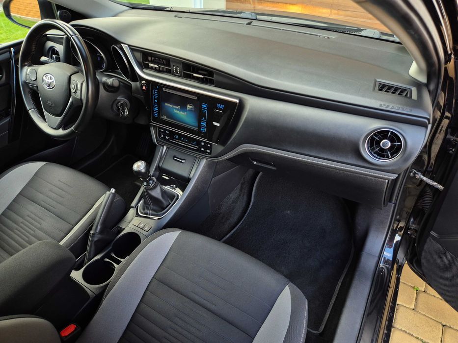 pierwszy właściciel, stan idealny, kamera cofania, klimatronic