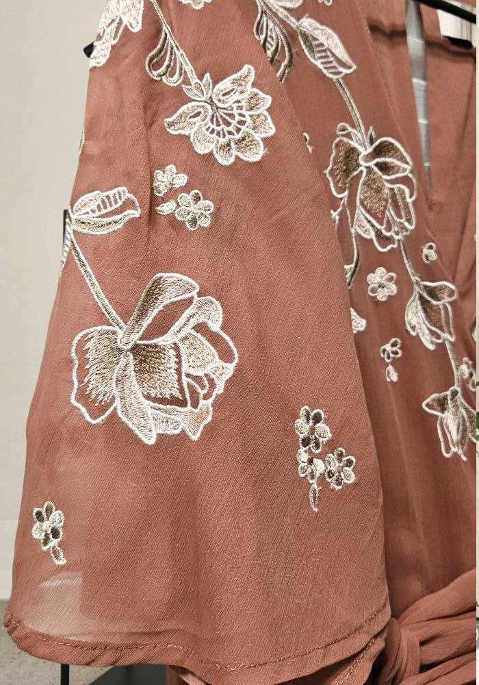шифоновое длинное платье в пол с вышивкой Asos