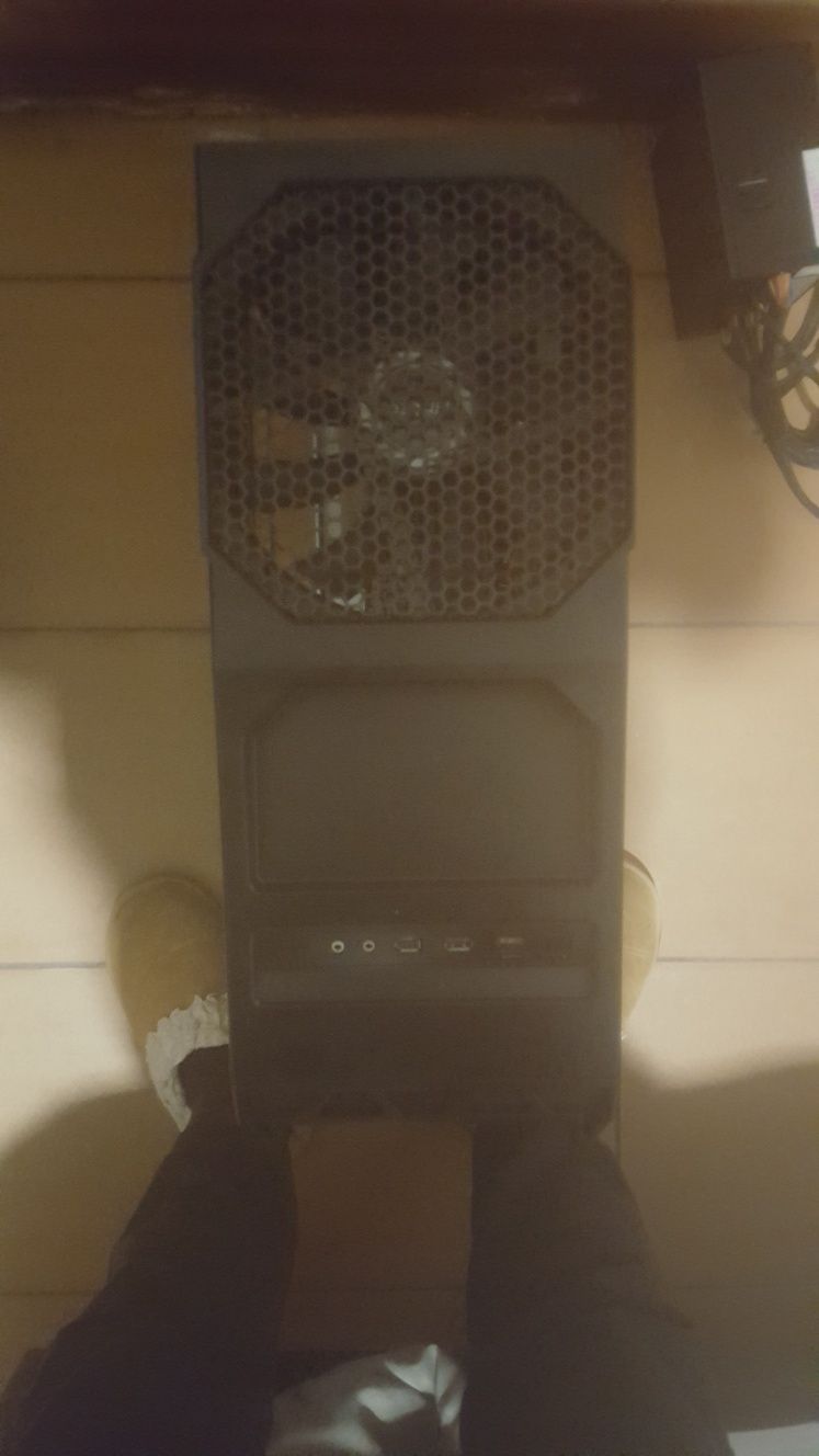 PC gamer i7 6gb ddr3 1gb nvidia