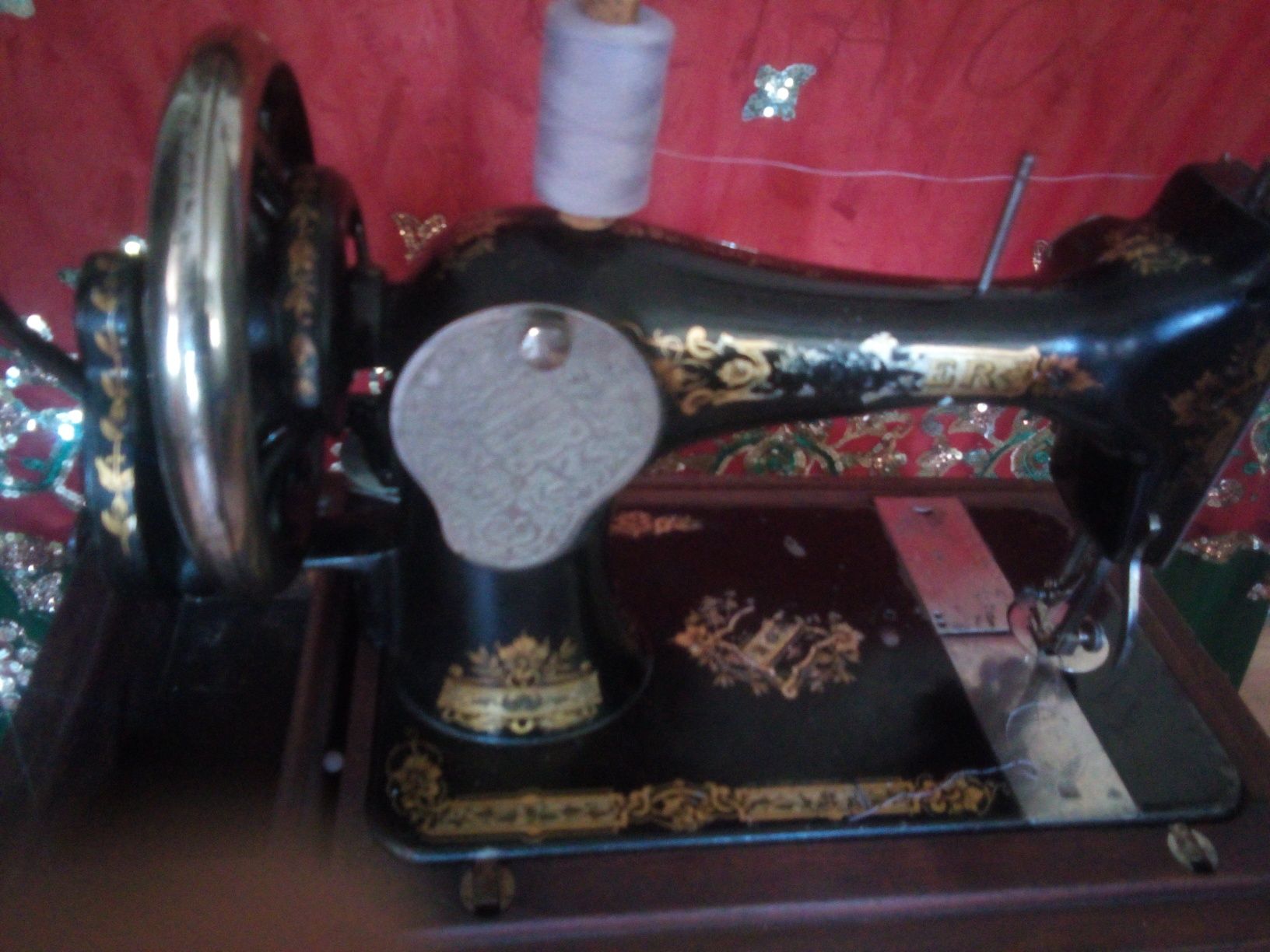 Швейная машинка Зингер (антиквар)