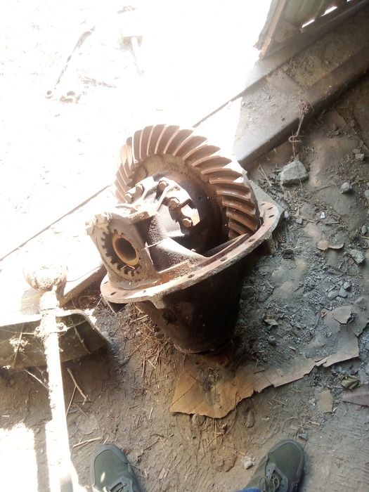 Редуктор гіпоідний ЗІЛ 4331 37 зубів, під ремонт
